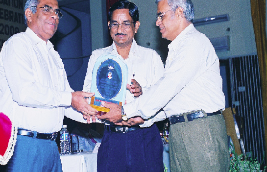 Nina Saxena Excellence in Technology Award image 2