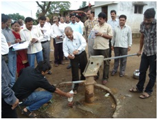 Training Programme participants during the Lectures and field site visit Image 1